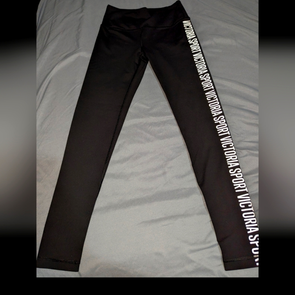 Victoria secret sport leggings small